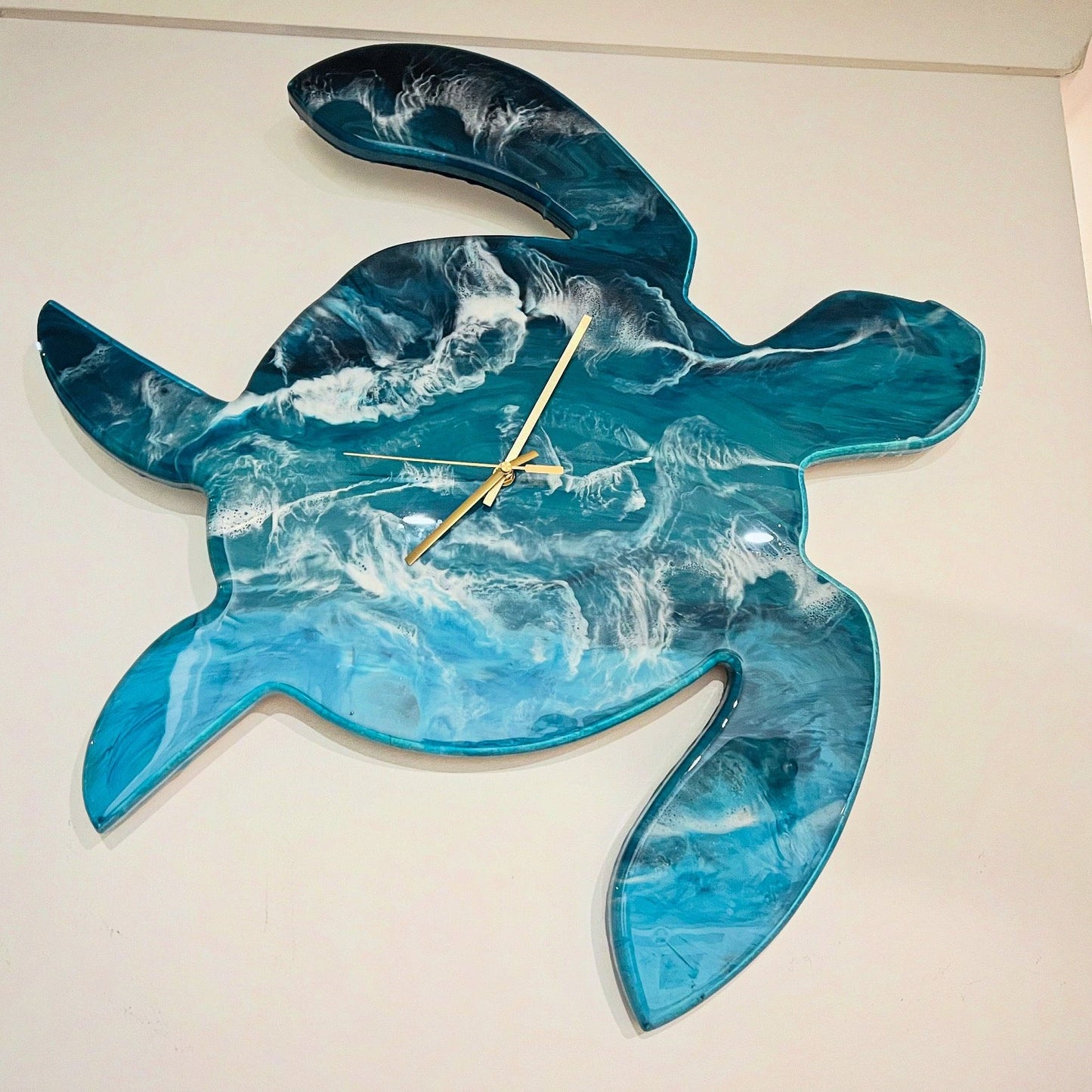 Turtle Mixed Ocean Clock